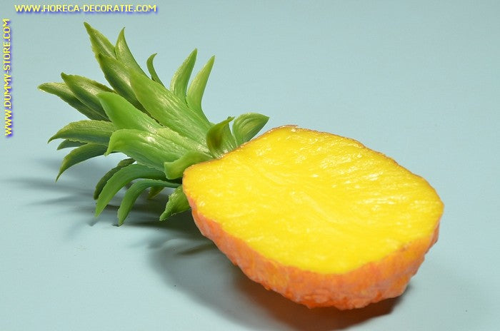 Pineapple, half - 100x210 mm - Fruit dummy