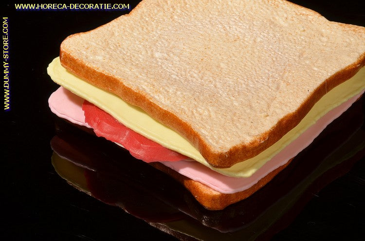 Tosti , ham kaas tomaat en sla - 11x11x3,5 cm dummy