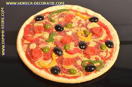 Pizza, Oliven, Tomaten, Käse und Salami – Attrappe, 28 cm x 2 cm