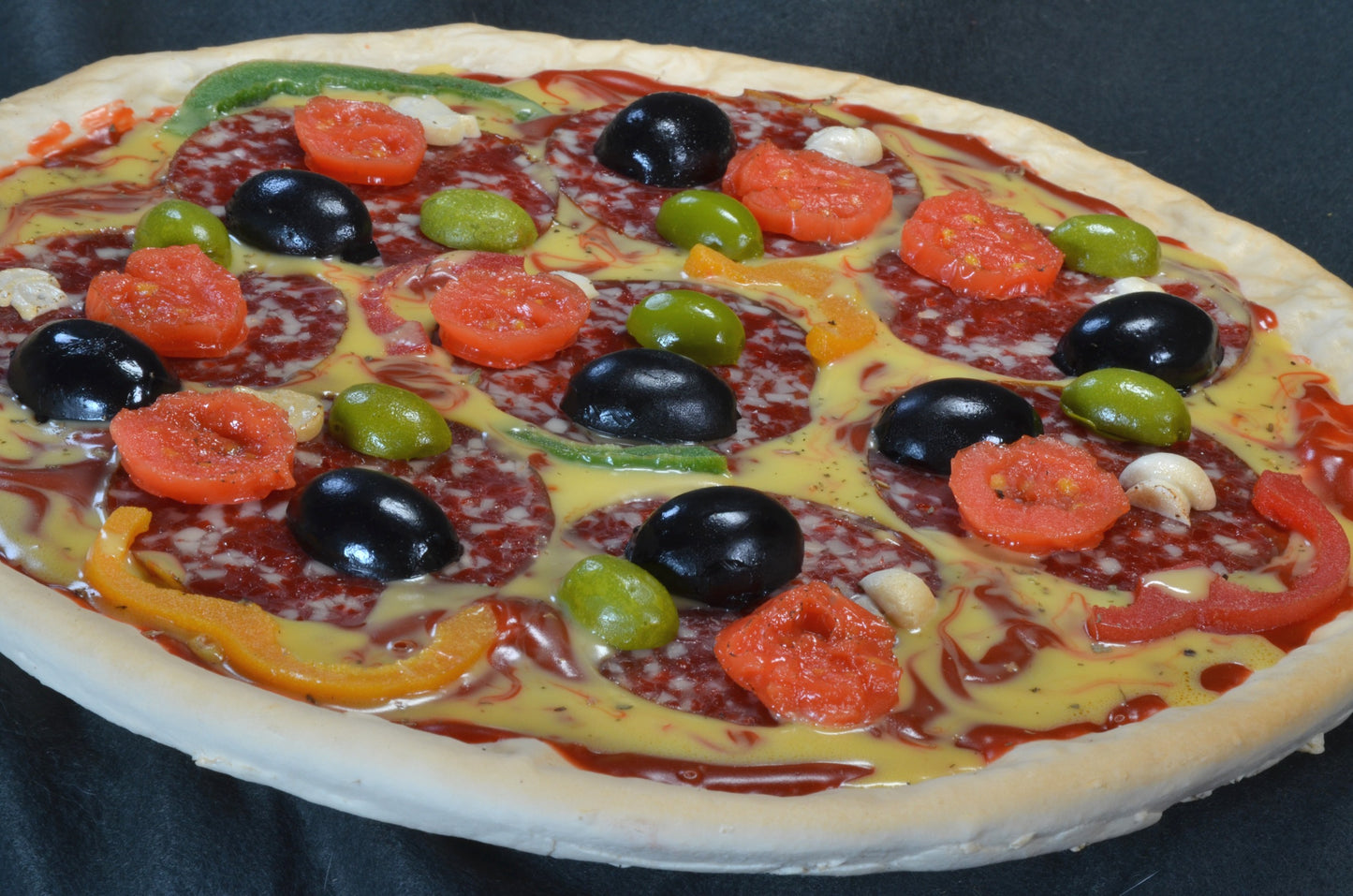 Pizza, Olives, Tomatoes, Cheese and Salami - fake 28 cm x 2 cm