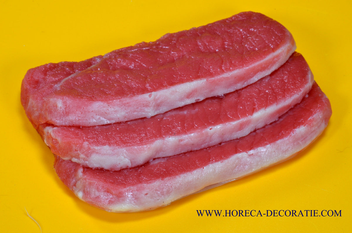 Steak, gestapelt aus 3 Stück – Attrappe – 12 x 8 cm