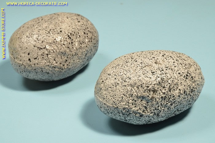 Stone. round-shaped 18x11 cm dummy